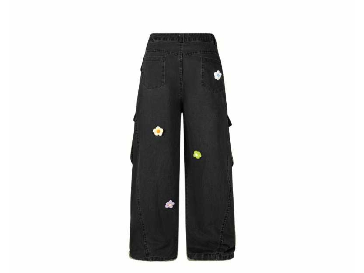 https://d2cva83hdk3bwc.cloudfront.net/jeera-168_----------jeera168-double-pocket-cargo-pants---black-3.jpg