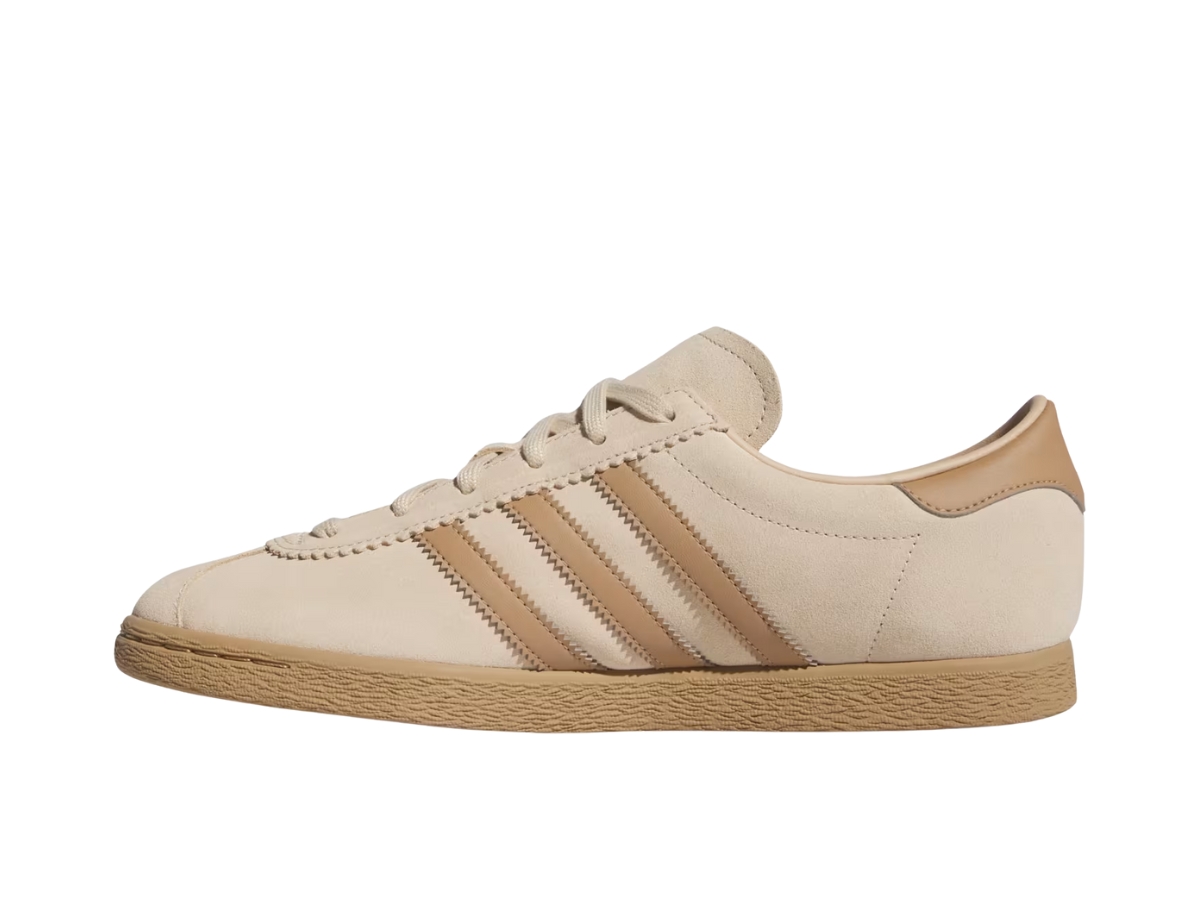 https://d2cva83hdk3bwc.cloudfront.net/ji1886-stadt-adidas-originals-magic-beige-cardboard-2.jpg