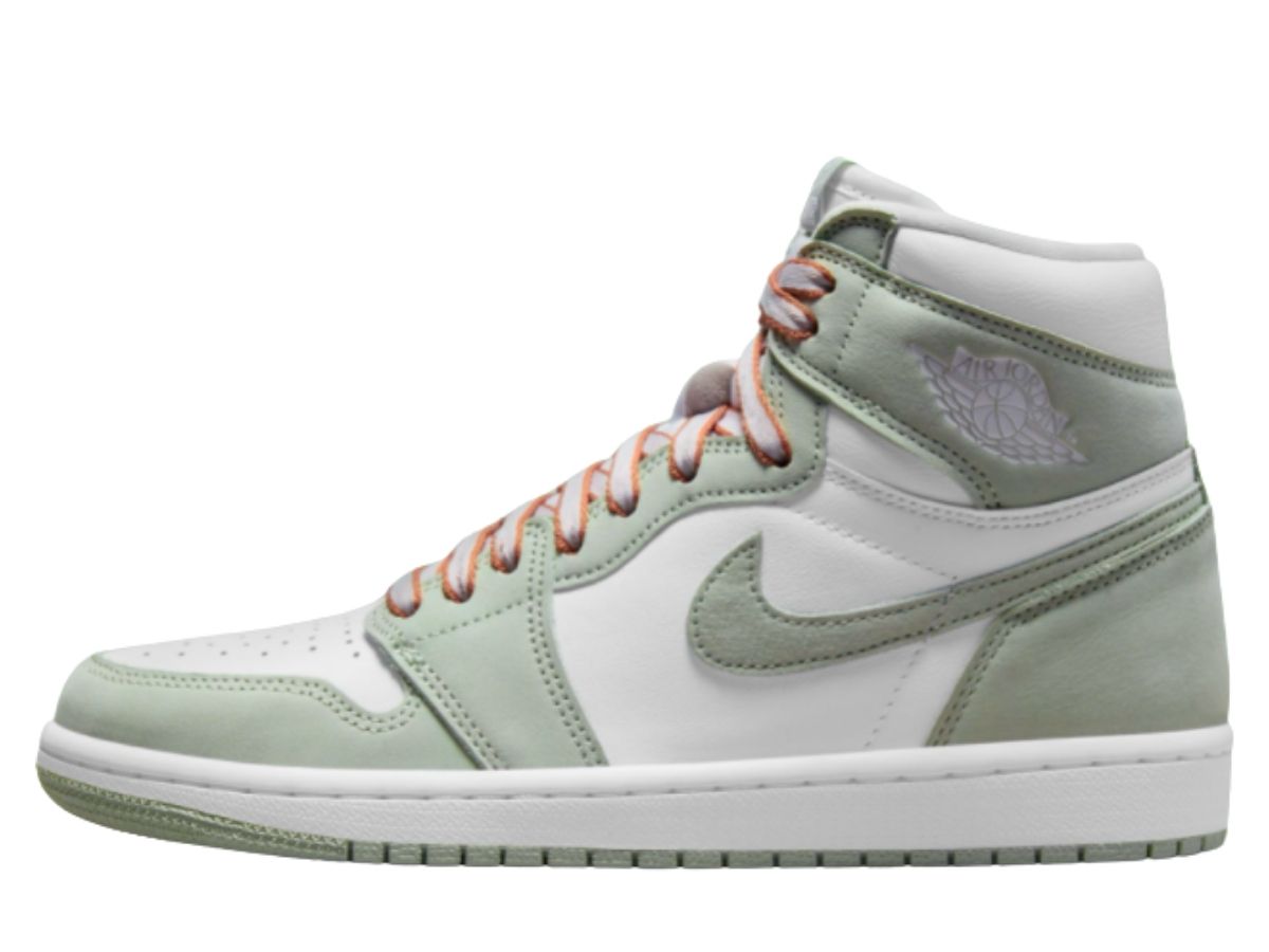 https://d2cva83hdk3bwc.cloudfront.net/jordan-1-high-og-seafoam--w--2.jpg