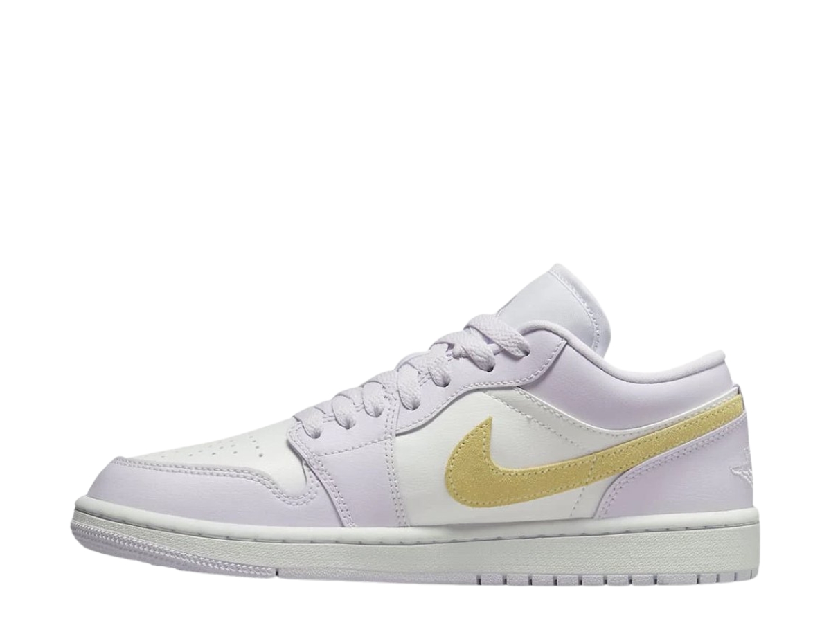 https://d2cva83hdk3bwc.cloudfront.net/jordan-1-low-barely-grape--w--2.jpg