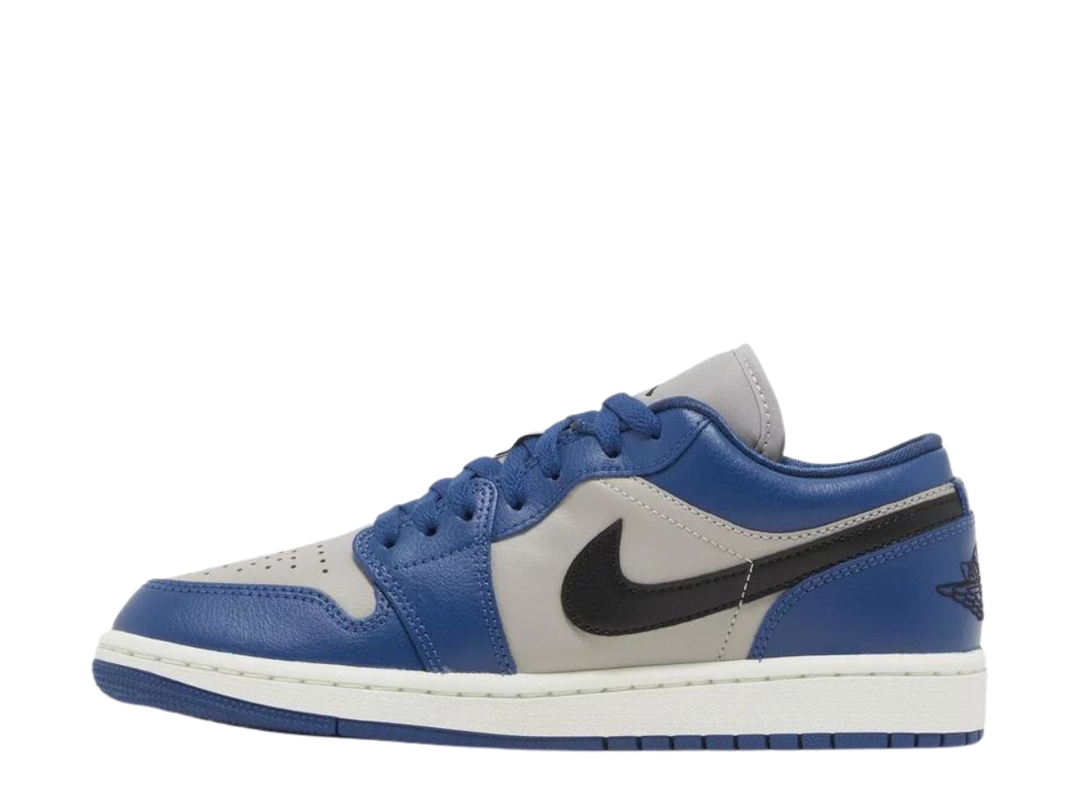https://d2cva83hdk3bwc.cloudfront.net/jordan-1-low-french-blue-college-grey--w--2.jpg