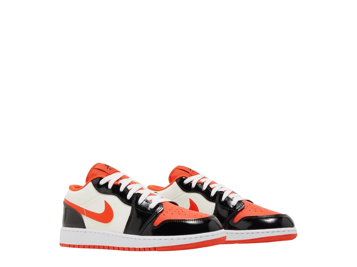 https://d2cva83hdk3bwc.cloudfront.net/jordan-1-low-halloween--2023---gs--3.jpg