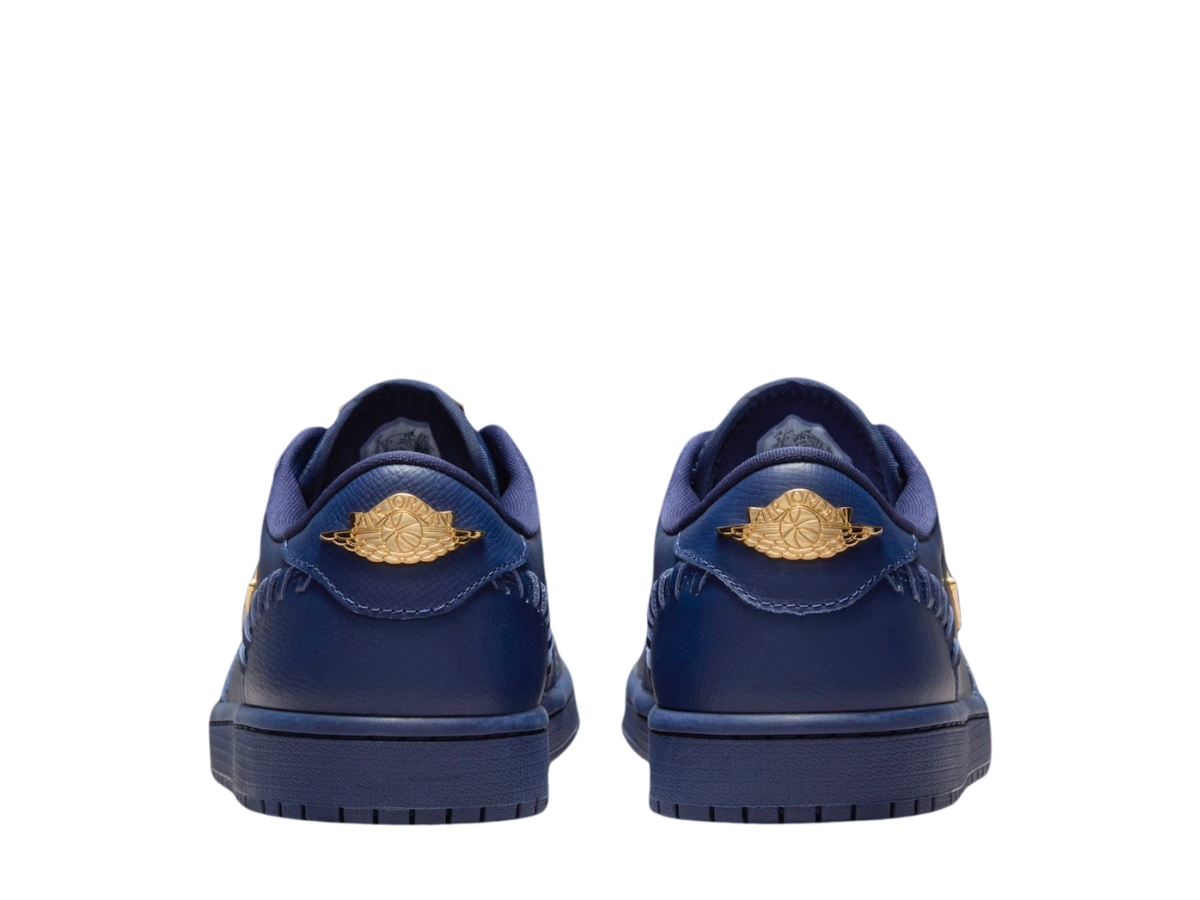 https://d2cva83hdk3bwc.cloudfront.net/jordan-1-low-method-of-make-midnight-navy-metallic-gold-w-5.jpg