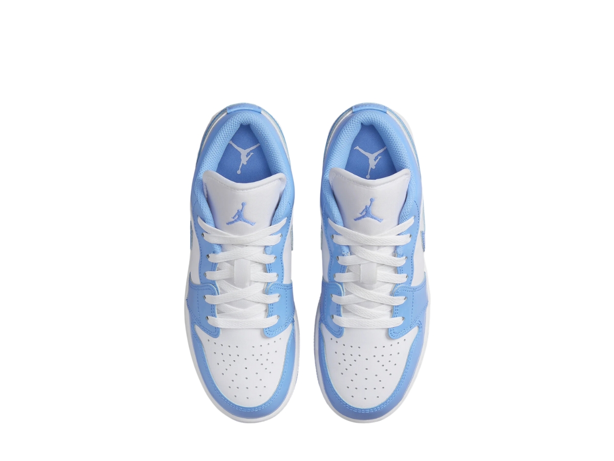https://d2cva83hdk3bwc.cloudfront.net/jordan-1-low-se-legend-blue-patent-gs-4.jpg