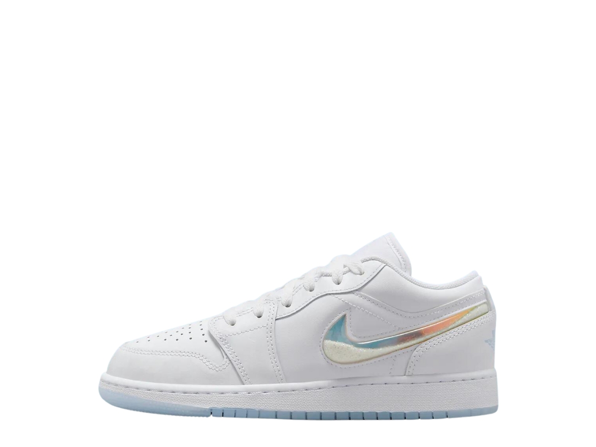 https://d2cva83hdk3bwc.cloudfront.net/jordan-1-low-white-iridescent-glitter-gs--2.jpg