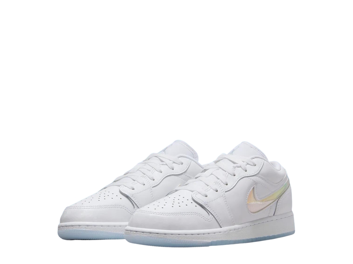 https://d2cva83hdk3bwc.cloudfront.net/jordan-1-low-white-iridescent-glitter-gs--3.jpg