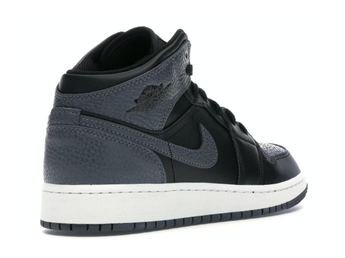 https://d2cva83hdk3bwc.cloudfront.net/jordan-1-mid-black-dark-grey--gs--3.jpg