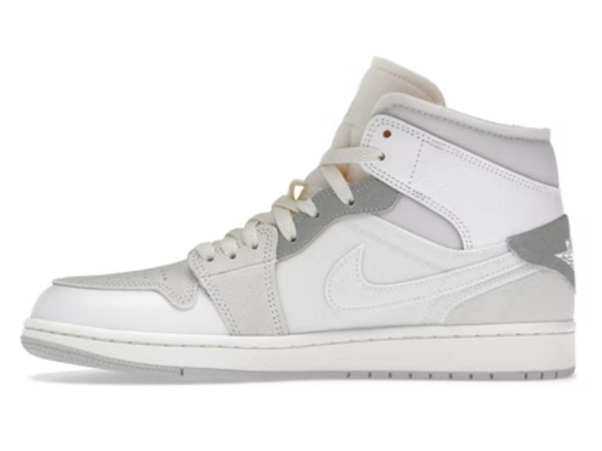 https://d2cva83hdk3bwc.cloudfront.net/jordan-1-mid-se-craft-inside-out-white-grey-2.jpg