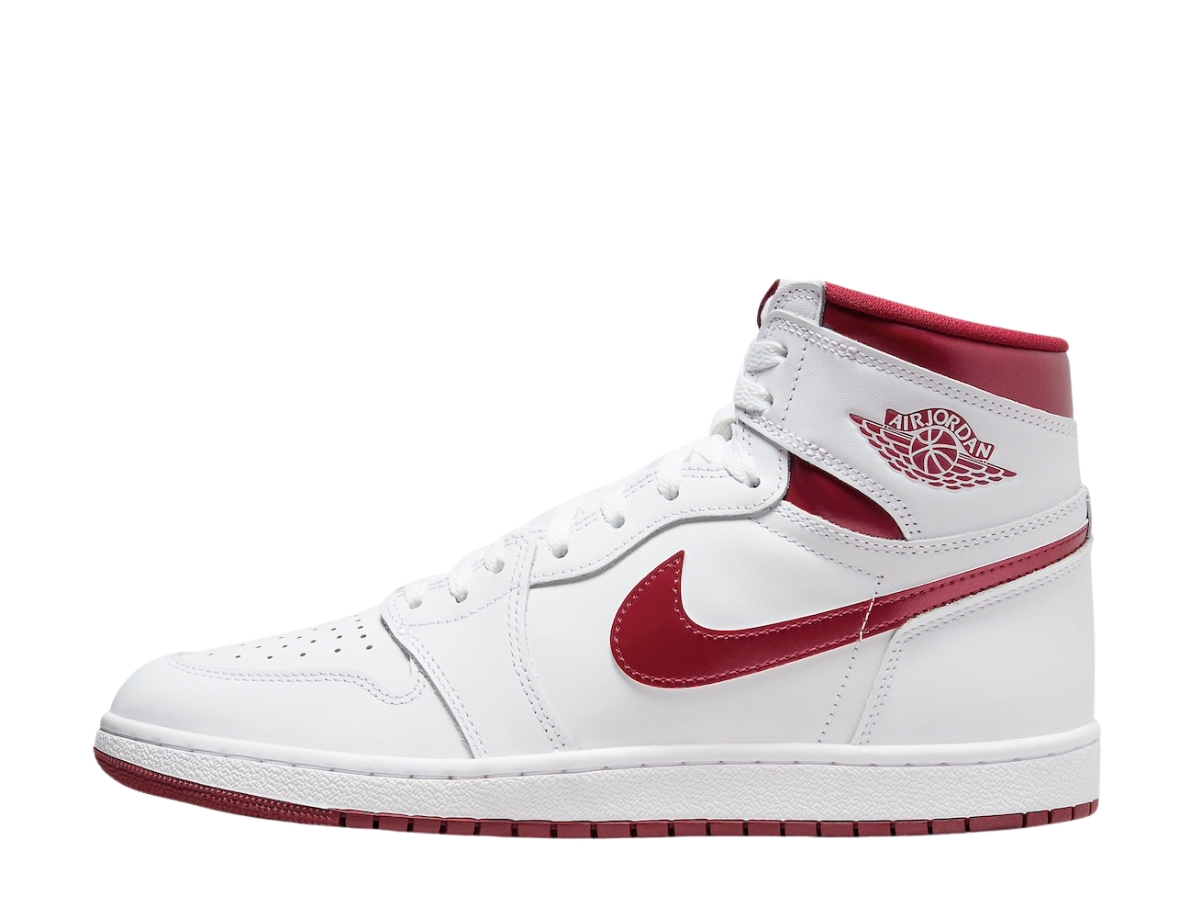 https://d2cva83hdk3bwc.cloudfront.net/jordan-1-retro-high-85-og-metallic-burgundy-2.jpg