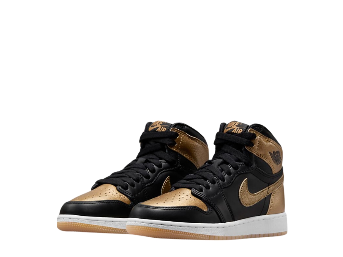 https://d2cva83hdk3bwc.cloudfront.net/jordan-1-retro-high-og-black-metallic-gold-gs-3.jpg