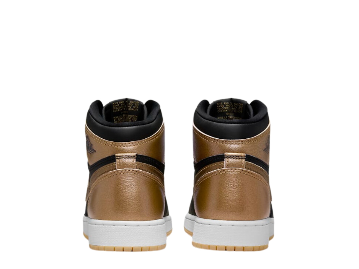 https://d2cva83hdk3bwc.cloudfront.net/jordan-1-retro-high-og-black-metallic-gold-gs-5.jpg
