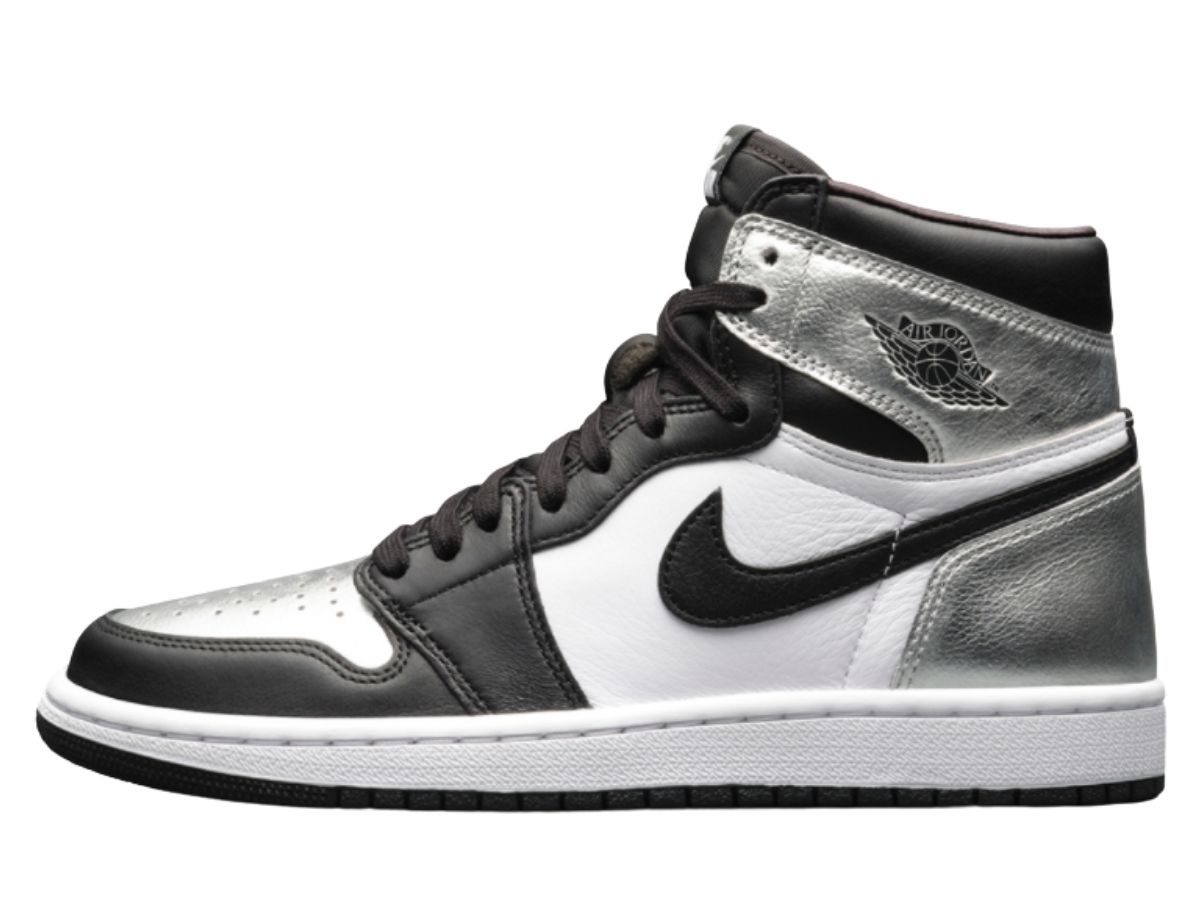 https://d2cva83hdk3bwc.cloudfront.net/jordan-1-retro-high-silver-toe--w--2.jpg