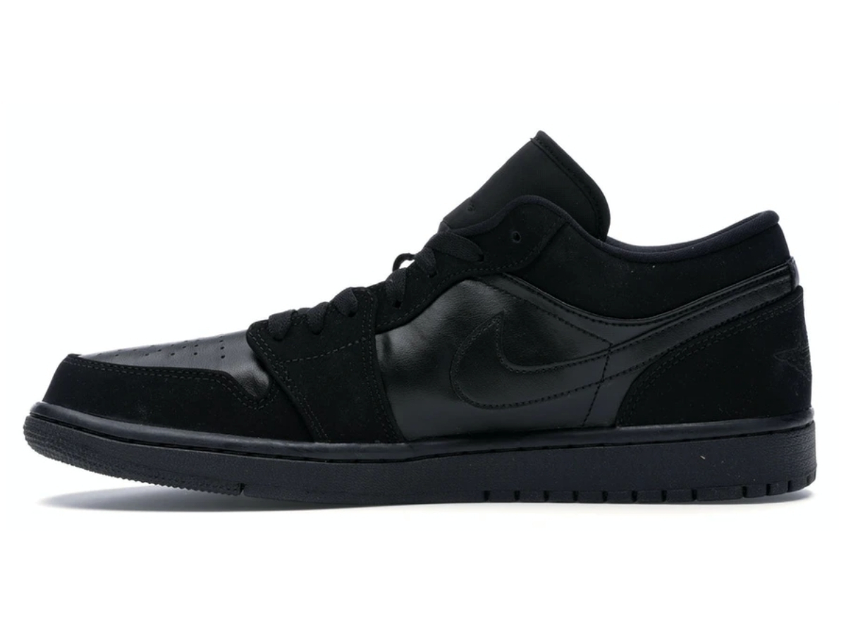 https://d2cva83hdk3bwc.cloudfront.net/jordan-1-retro-low-triple-black-2.jpg