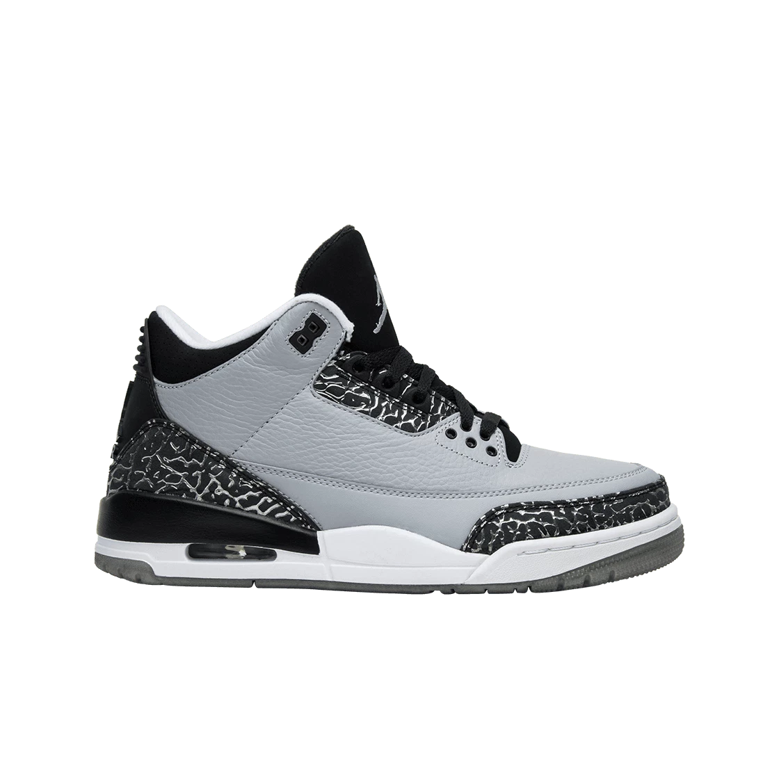 https://d2cva83hdk3bwc.cloudfront.net/jordan-3-retro-wolf-grey-2.jpg