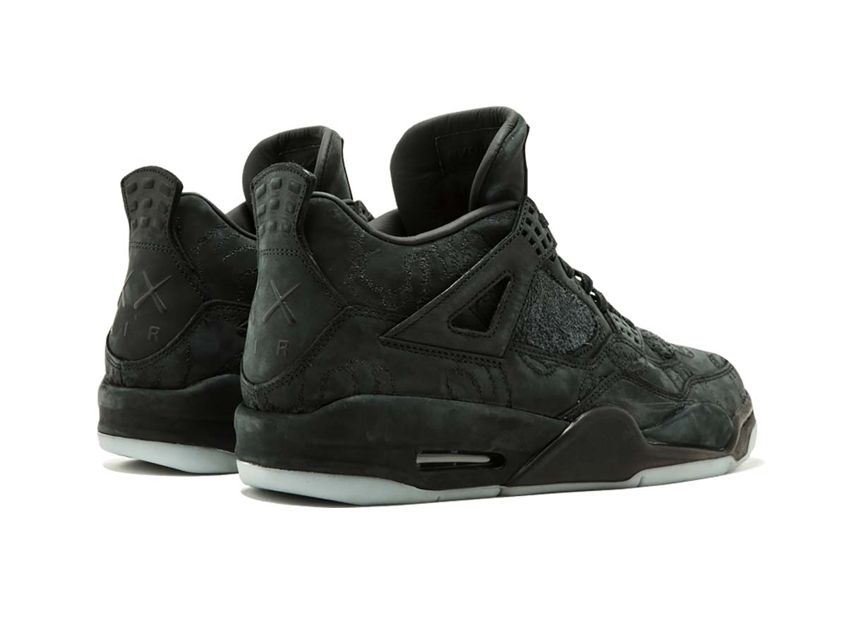 https://d2cva83hdk3bwc.cloudfront.net/jordan-4-retro-kaws-black-2.jpg