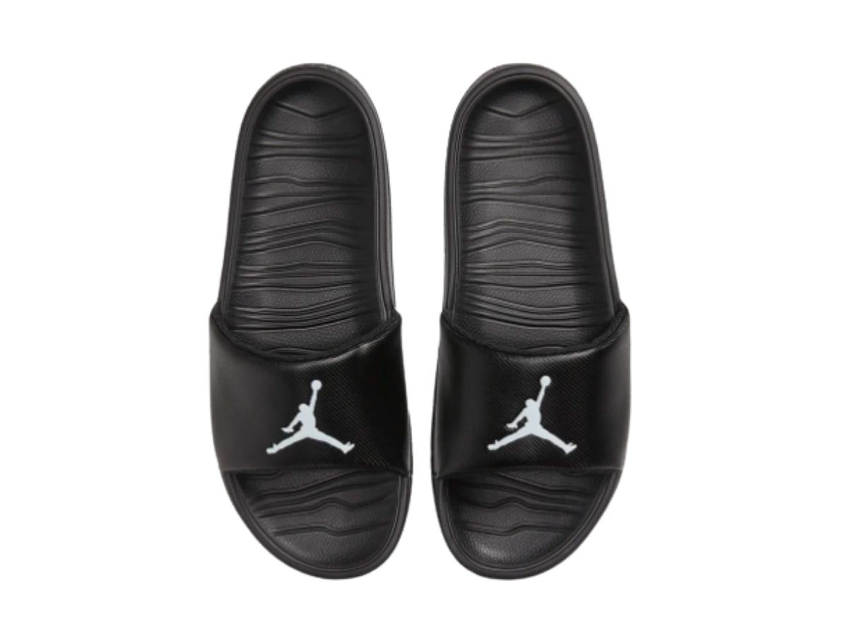 https://d2cva83hdk3bwc.cloudfront.net/jordan-break-slide-black-white-3.jpg