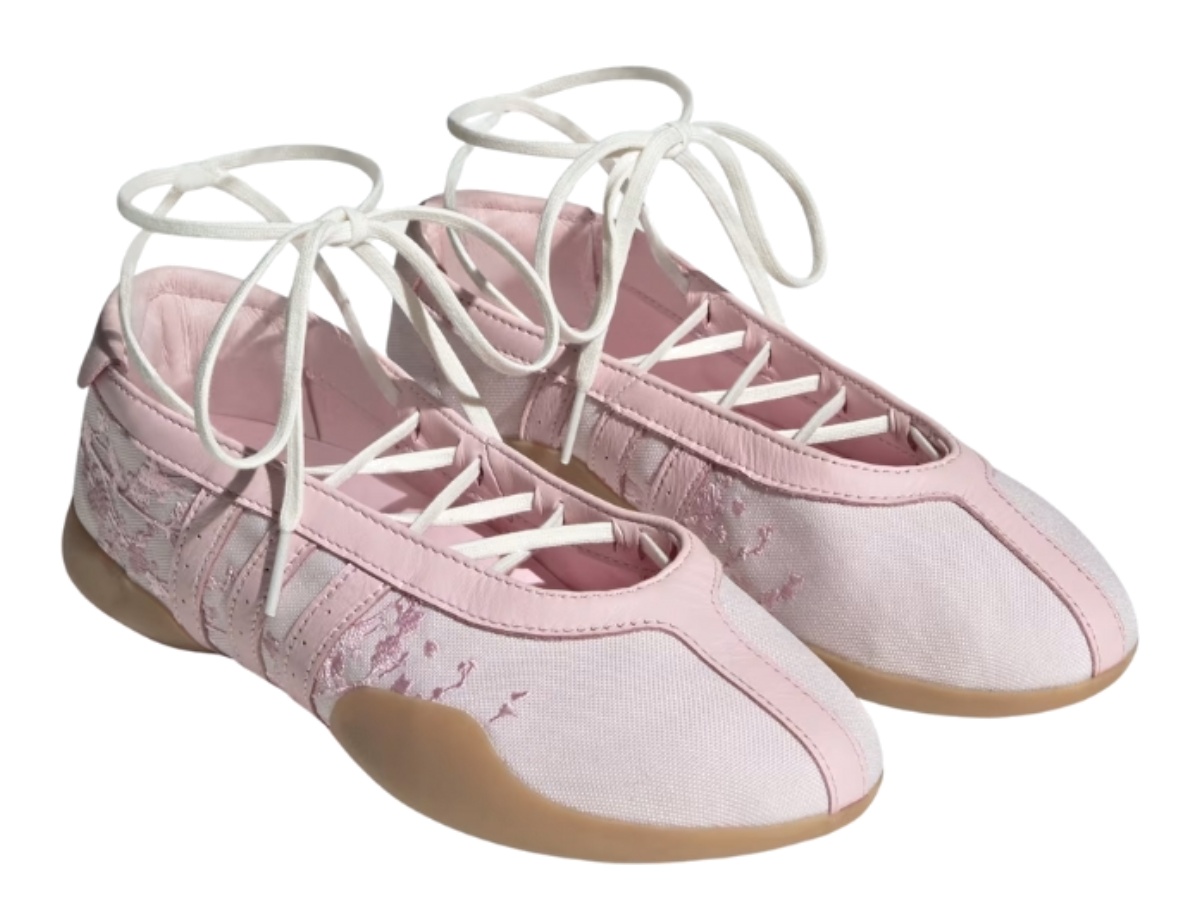 ●ADIDAS● Adidas W Taekwondo Mei Ballet Shoe JQ0669 adidas Taekwondo Mei shoes for Women - Black in Qatar