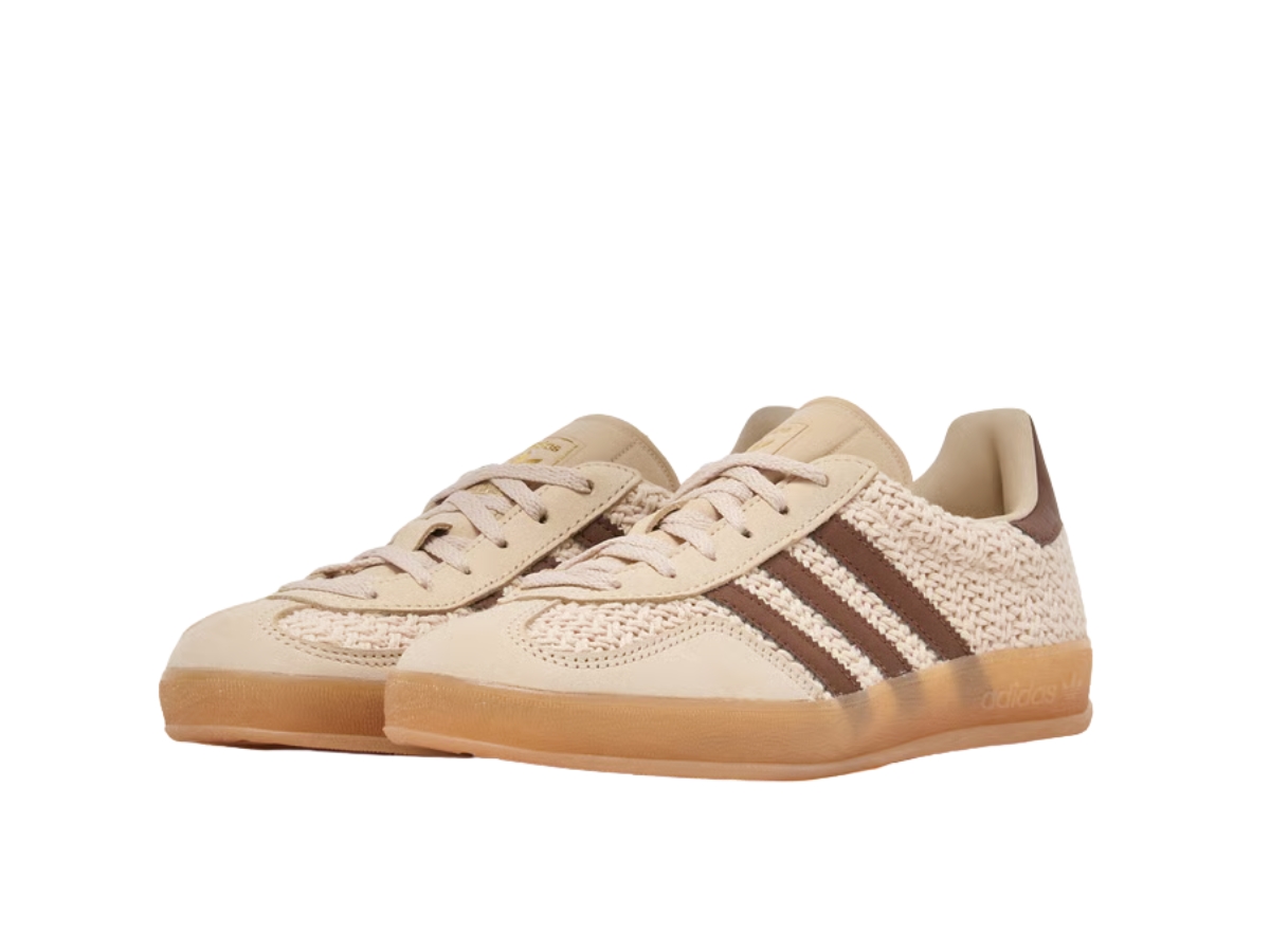 https://d2cva83hdk3bwc.cloudfront.net/js1418-adidas-originals-gazelle-indoor-sand-strata-premium-women-s-2.jpg