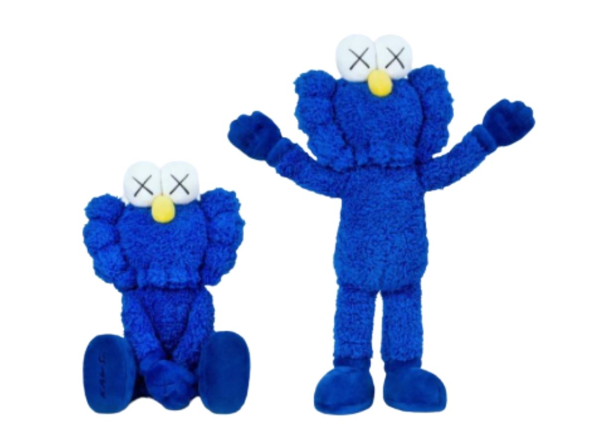 https://d2cva83hdk3bwc.cloudfront.net/kaws-bff-plush-blue-2.jpg