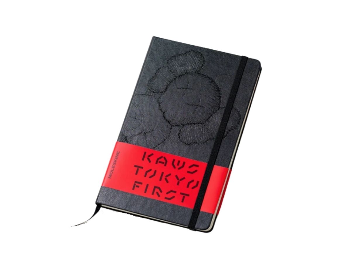 KAWS TOKYO FIRST 公式 グッズ MOLESKINE ノートブック - 文房具