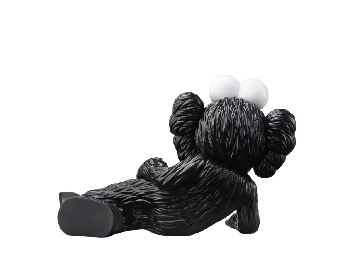 https://d2cva83hdk3bwc.cloudfront.net/kaws-time-off-vinyl-figure-black-2.jpg