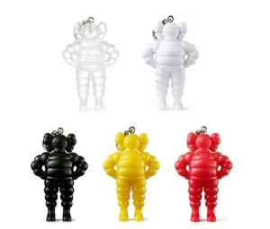 Buy Kaws Tokyo First Chum Keychain Set of 5 at Sasom – Authentic and Ready to Ship
