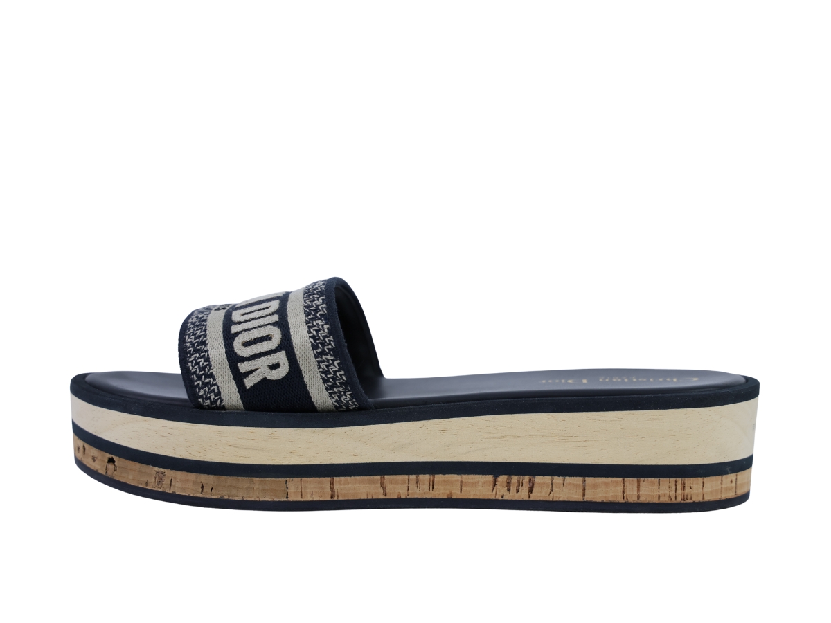 https://d2cva83hdk3bwc.cloudfront.net/kco116erc-s56b-dior-dway-platform-slide-embroidered-cotton-deep-blue-w-2.jpg