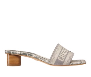 Buy Dior Dway Gray Embroidered Cotton And Toile De Jouy Sauvage Motif (Women's) at Sasom – Authentic and Ready to Ship