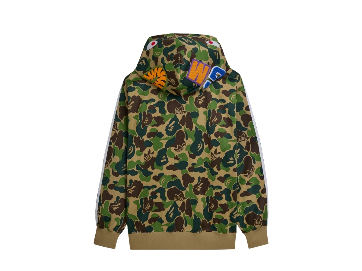 https://d2cva83hdk3bwc.cloudfront.net/kf4916-adidas-originals-x-bape-track-shark-hoodie-green-2.jpg