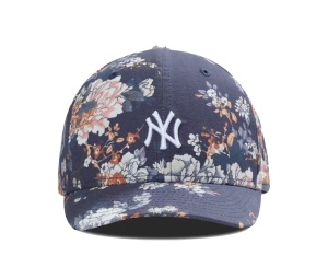 Buy Kith New Era & Yankees Tapestry Floral 59Fifty Low Profile Cap Nocturnal at Sasom – Authentic and Ready to Ship