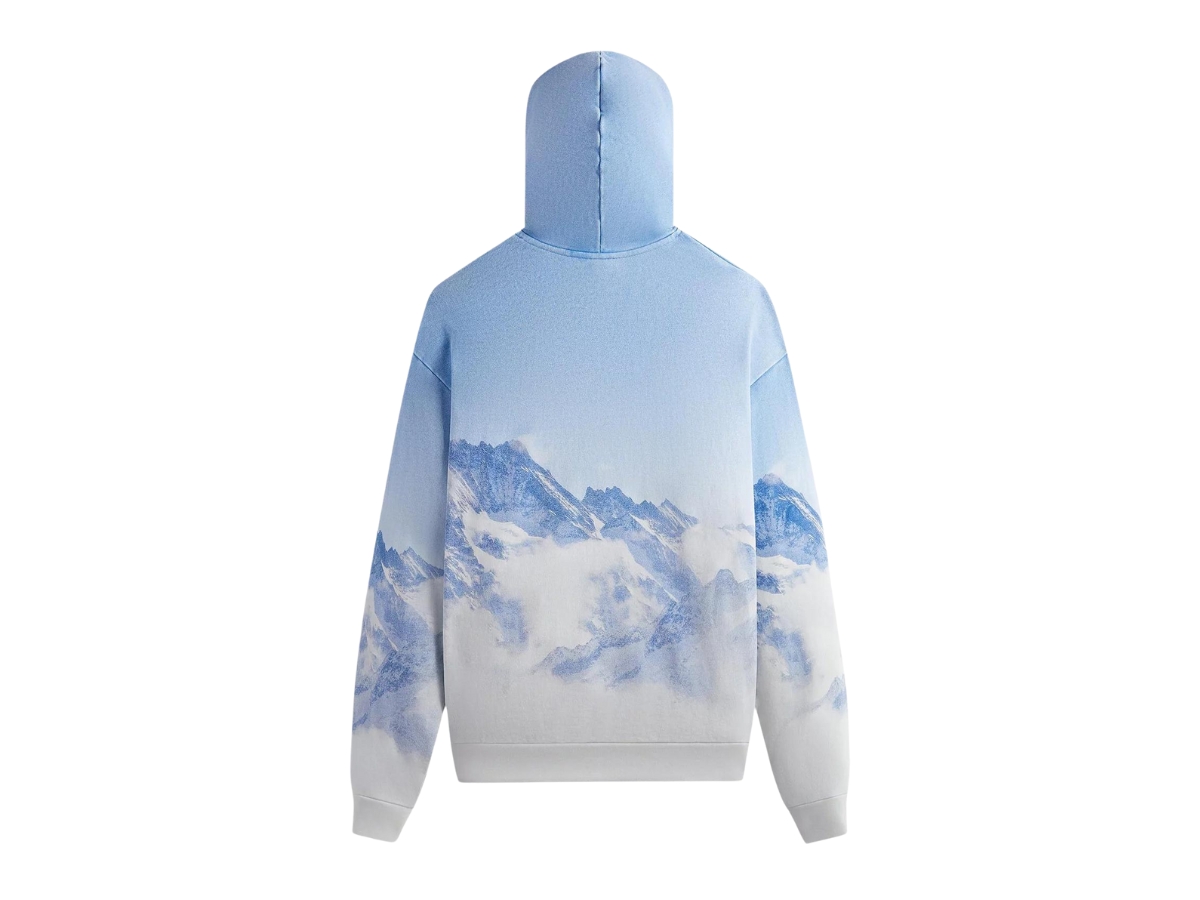 https://d2cva83hdk3bwc.cloudfront.net/kith-summit-nelson-hoodie-blue-summit-2.jpg
