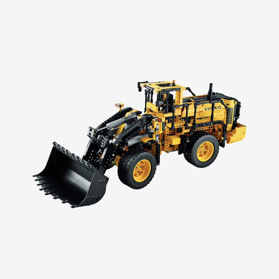 https://d2cva83hdk3bwc.cloudfront.net/lego-volvo-42030-wheel-loader-1.jpg