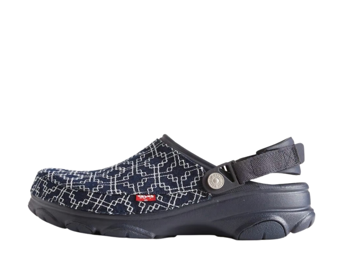 https://d2cva83hdk3bwc.cloudfront.net/levi-s-x-crocs-all-terrain-clogs-navy-2.jpg