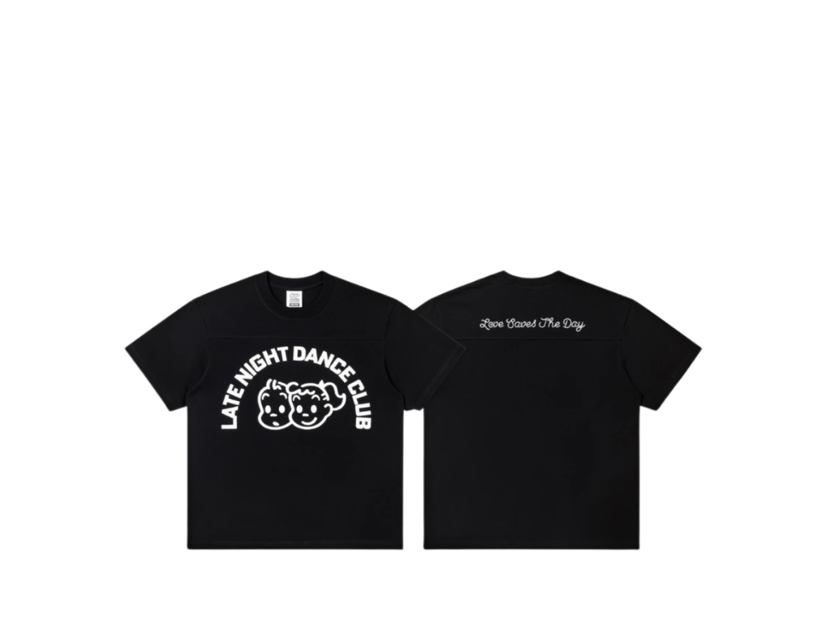 https://d2cva83hdk3bwc.cloudfront.net/lndc-tsalxogctb-lndc-x-osamu-goods-classic-tee-black-2.jpg