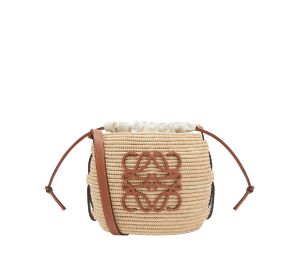 Buy Loewe Beehive Basket Bag In Raffia And Calfskin Natural-Tan at Sasom – Authentic and Ready to Ship