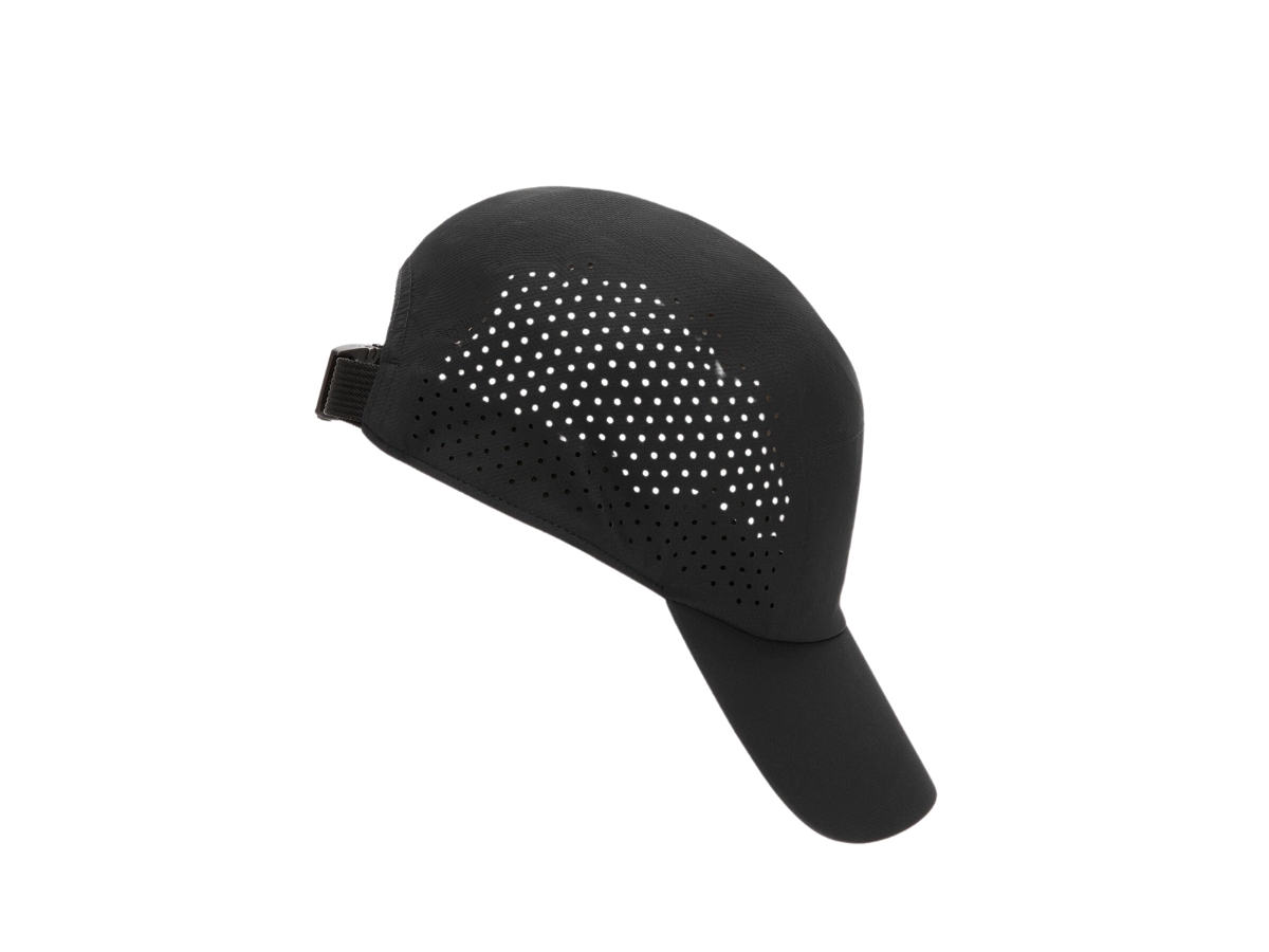 https://d2cva83hdk3bwc.cloudfront.net/loewe-cap-in-technical-shell-black-3.jpg