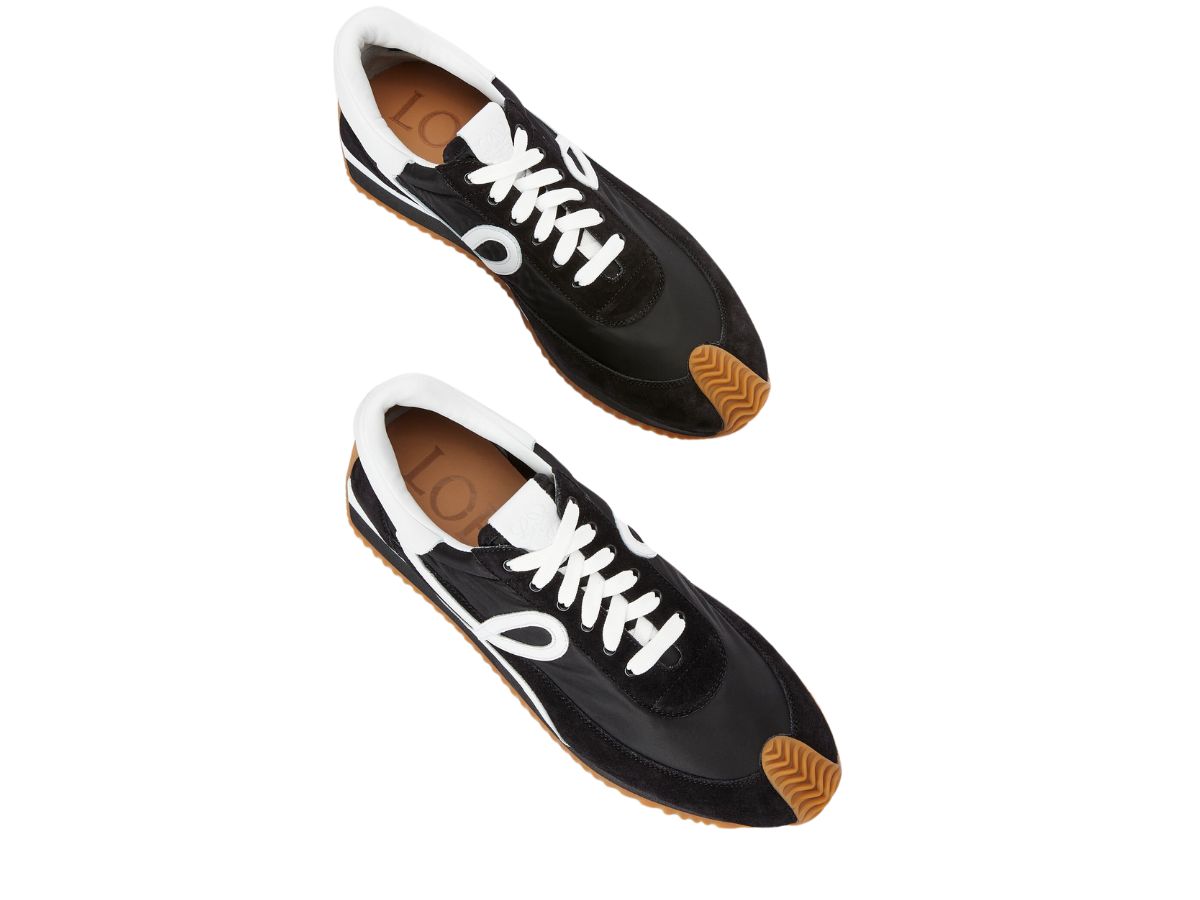 https://d2cva83hdk3bwc.cloudfront.net/loewe-flow-runner-in-nylon-and-suede-black-white-3.jpg