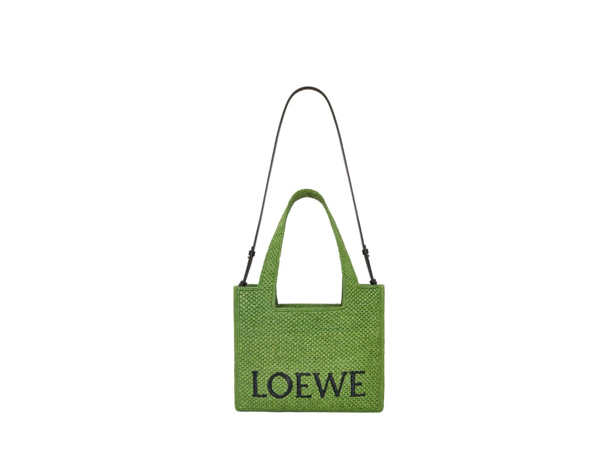 https://d2cva83hdk3bwc.cloudfront.net/loewe-medium-loewe-font-tote-in-raffia-green-5.jpg