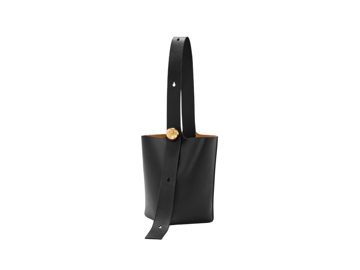 https://d2cva83hdk3bwc.cloudfront.net/loewe-medium-pebble-bucket-bag-in-mellow-calfskin-black-1.jpg