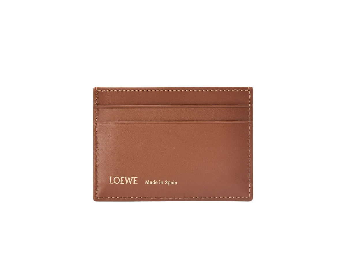 https://d2cva83hdk3bwc.cloudfront.net/loewe-plain-cardholder-in-jacquard-and-calfskin-tan-pecan-2.jpg