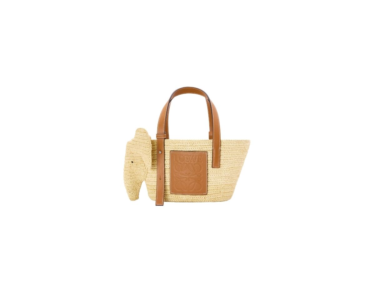 https://d2cva83hdk3bwc.cloudfront.net/loewe-small-elephant-basket-bag-in-raffia-and-calfskin-natural-tan-1.jpg