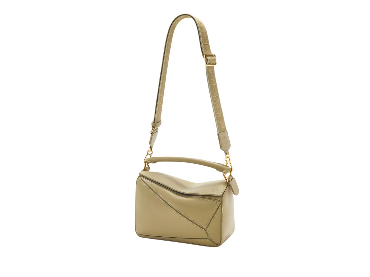 https://d2cva83hdk3bwc.cloudfront.net/loewe-small-puzzle-bag-in-satin-calfskin-with-gold-metallic-clay-green-5.jpg