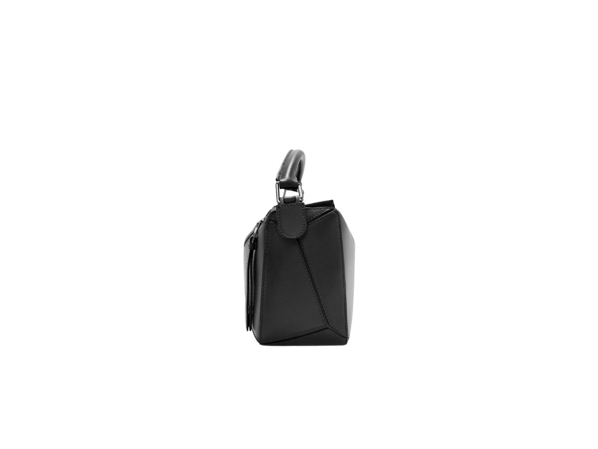 https://d2cva83hdk3bwc.cloudfront.net/loewe-small-puzzle-bag-in-satin-calfskin-with-palladium-metallic-black-3.jpg