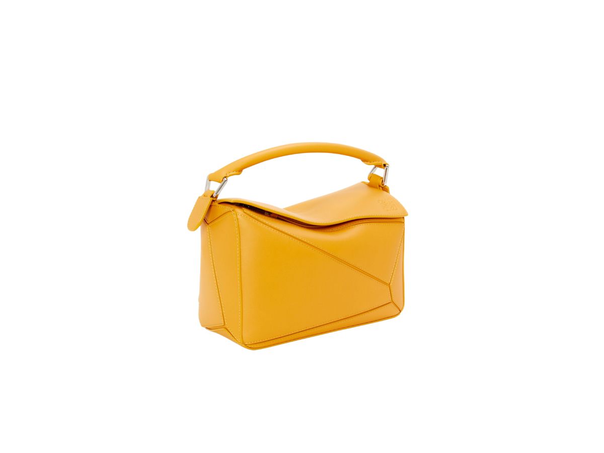 https://d2cva83hdk3bwc.cloudfront.net/loewe-small-puzzle-bag-in-satin-calfskin-with-palladium-metallic-sunflower-2.jpg