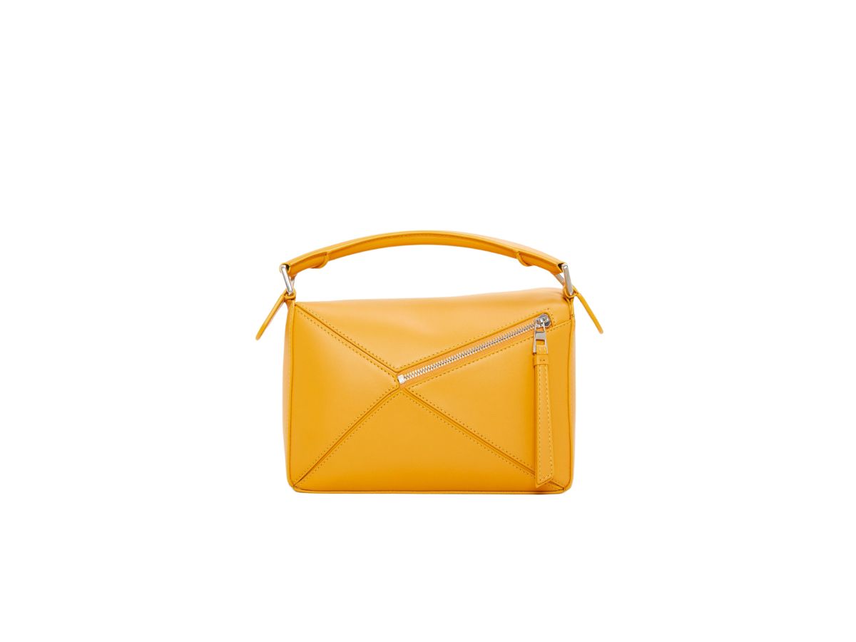 https://d2cva83hdk3bwc.cloudfront.net/loewe-small-puzzle-bag-in-satin-calfskin-with-palladium-metallic-sunflower-4.jpg