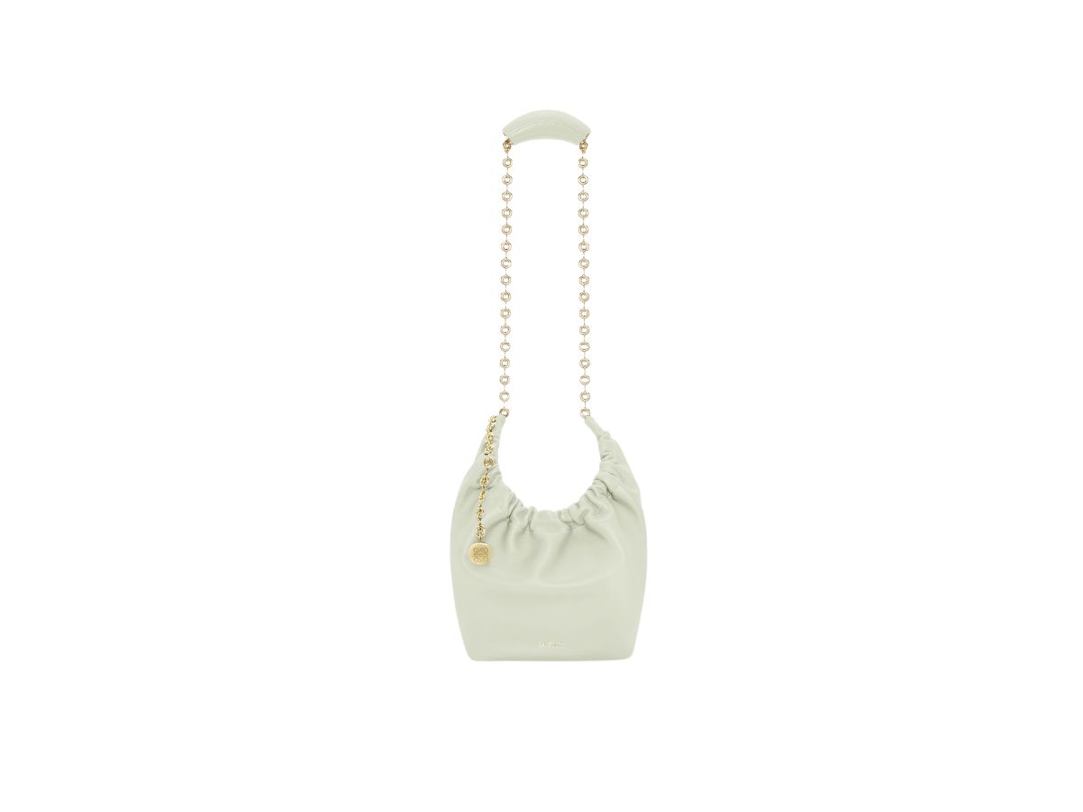 https://d2cva83hdk3bwc.cloudfront.net/loewe-small-squeeze-bag-in-nappa-lambskin-spring-jade-4.jpg