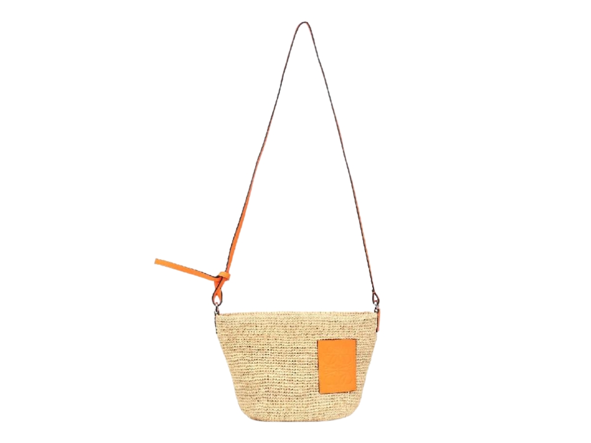 Loewe X Paula's Pochette Raffia And Leather Basket Bag In Natural