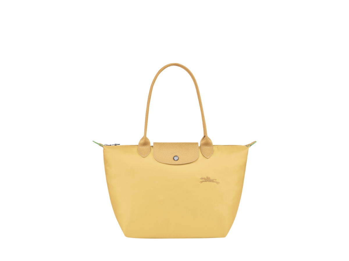 https://d2cva83hdk3bwc.cloudfront.net/longchamp-le-pliage-green-m-tote-bag-in-recycled-polyamide-canvas-with-silver-color-metallic-hardware-wheat-1.jpg