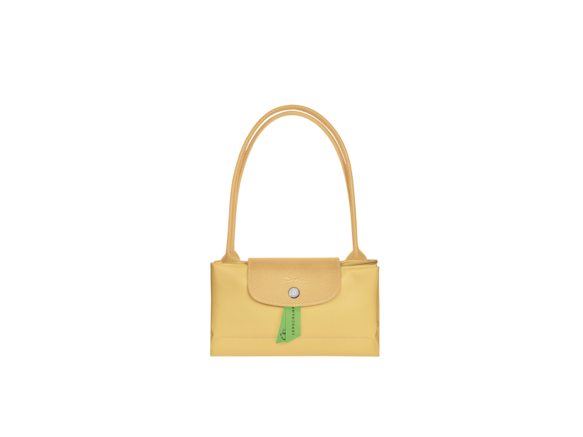https://d2cva83hdk3bwc.cloudfront.net/longchamp-le-pliage-green-m-tote-bag-in-recycled-polyamide-canvas-with-silver-color-metallic-hardware-wheat-3.jpg