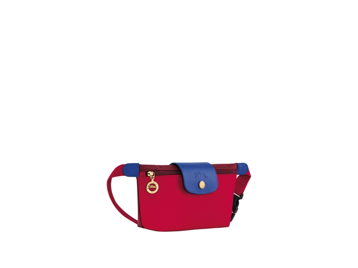 https://d2cva83hdk3bwc.cloudfront.net/longchamp-le-pliage-re-play-canvas-belt-bags-in-polyamide-canvas-with-gold-color-hardware-red-2.jpg